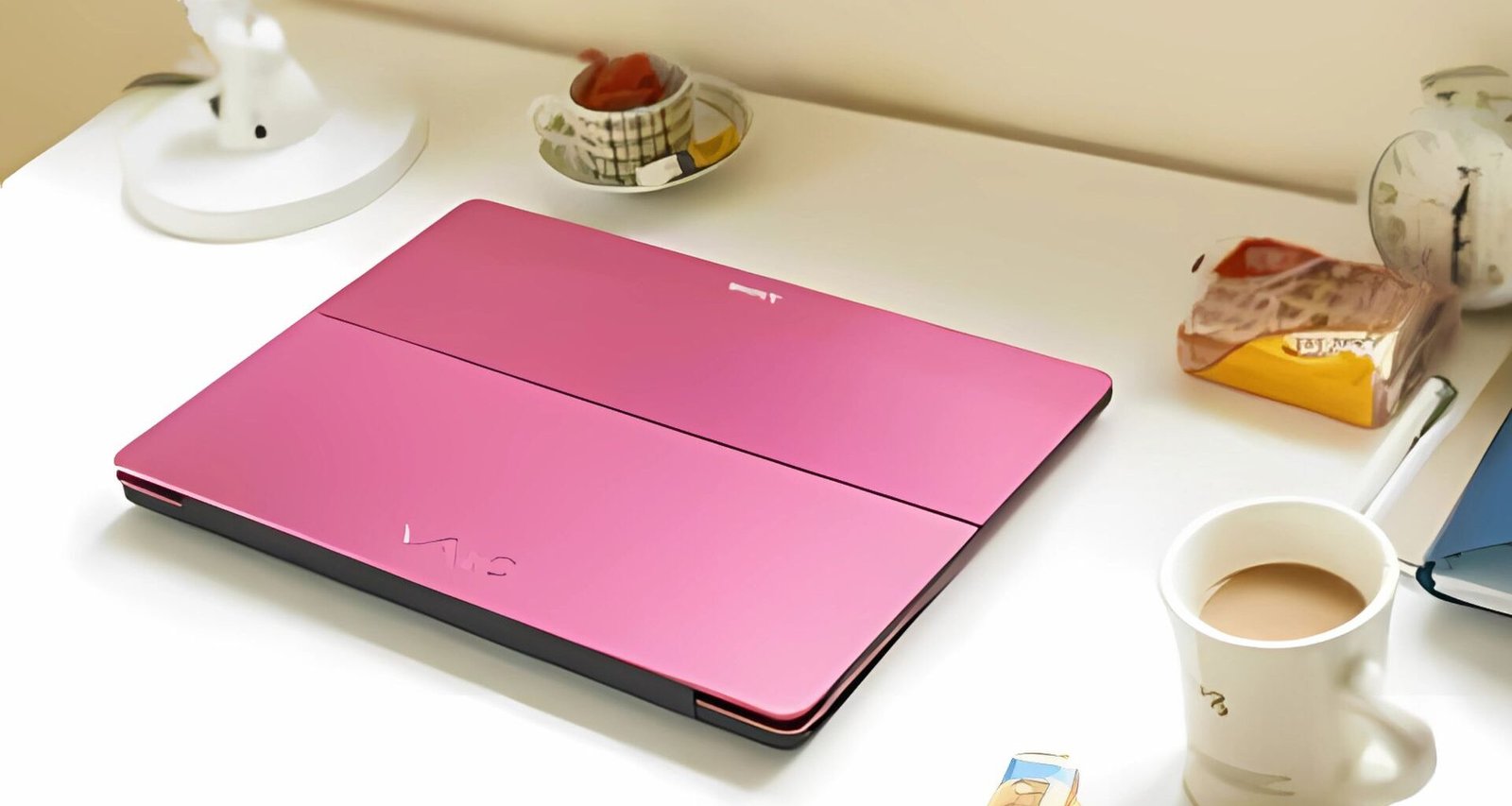 Sony Fit A Multi-flip