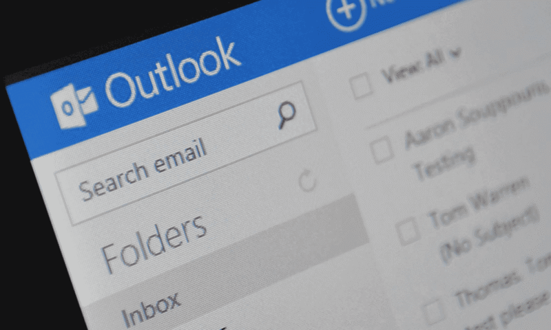 Outlook perde suporte ao chat do Facebook e Google