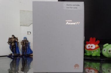 Huawei Ascend P7 Unboxing