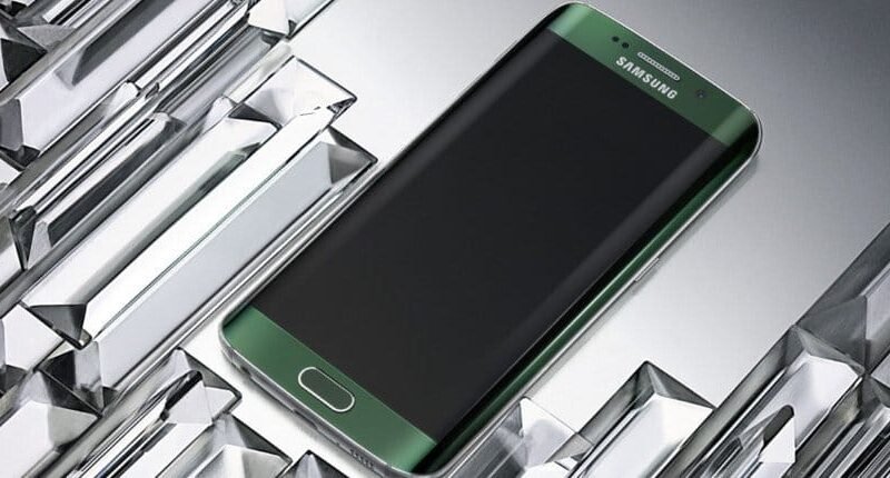 Samsung lança S6 Edge com 32GB e na cor Green Emerald