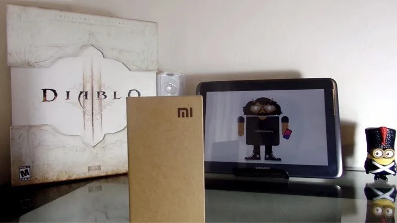 Unboxing: Xiaomi Redmi 2: Primeiras Impressões