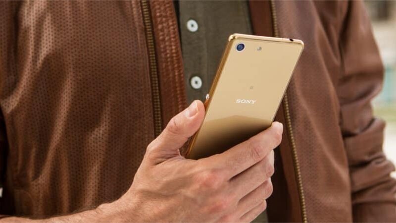 Xperia M5: Vale a pena o intermediário da Sony com IP68? Análise|Review