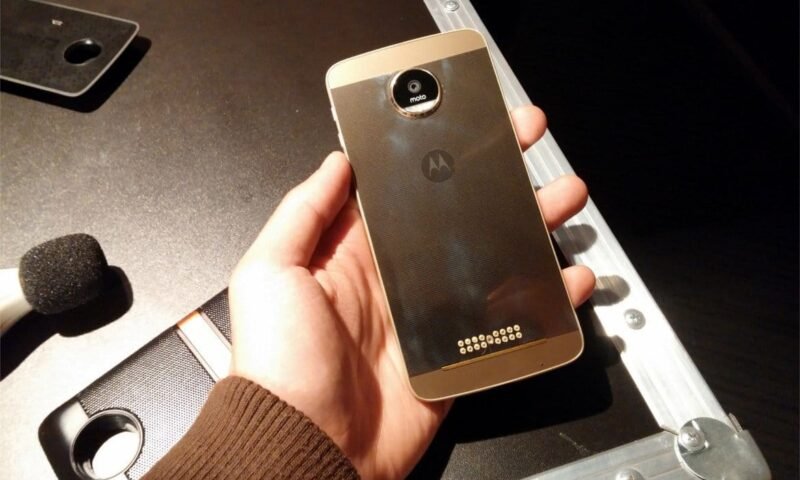Moto Z é apresentado em prévia brasileira pela Lenovo