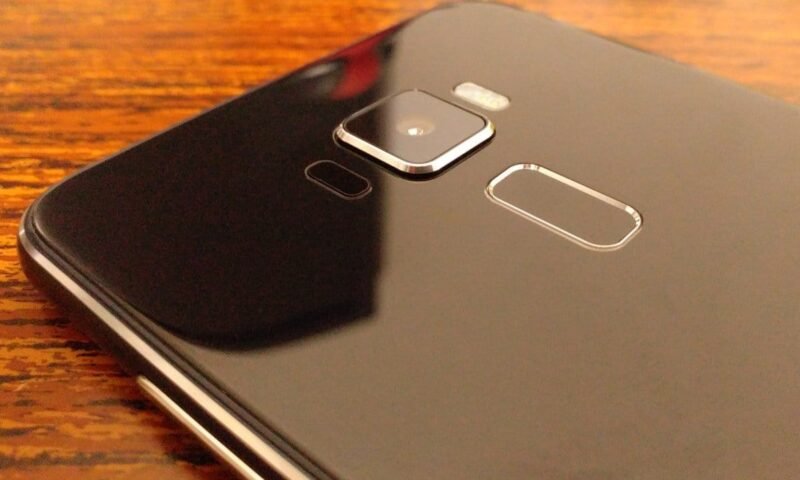 [Review] Asus Zenfone 3 (ZE552KL)