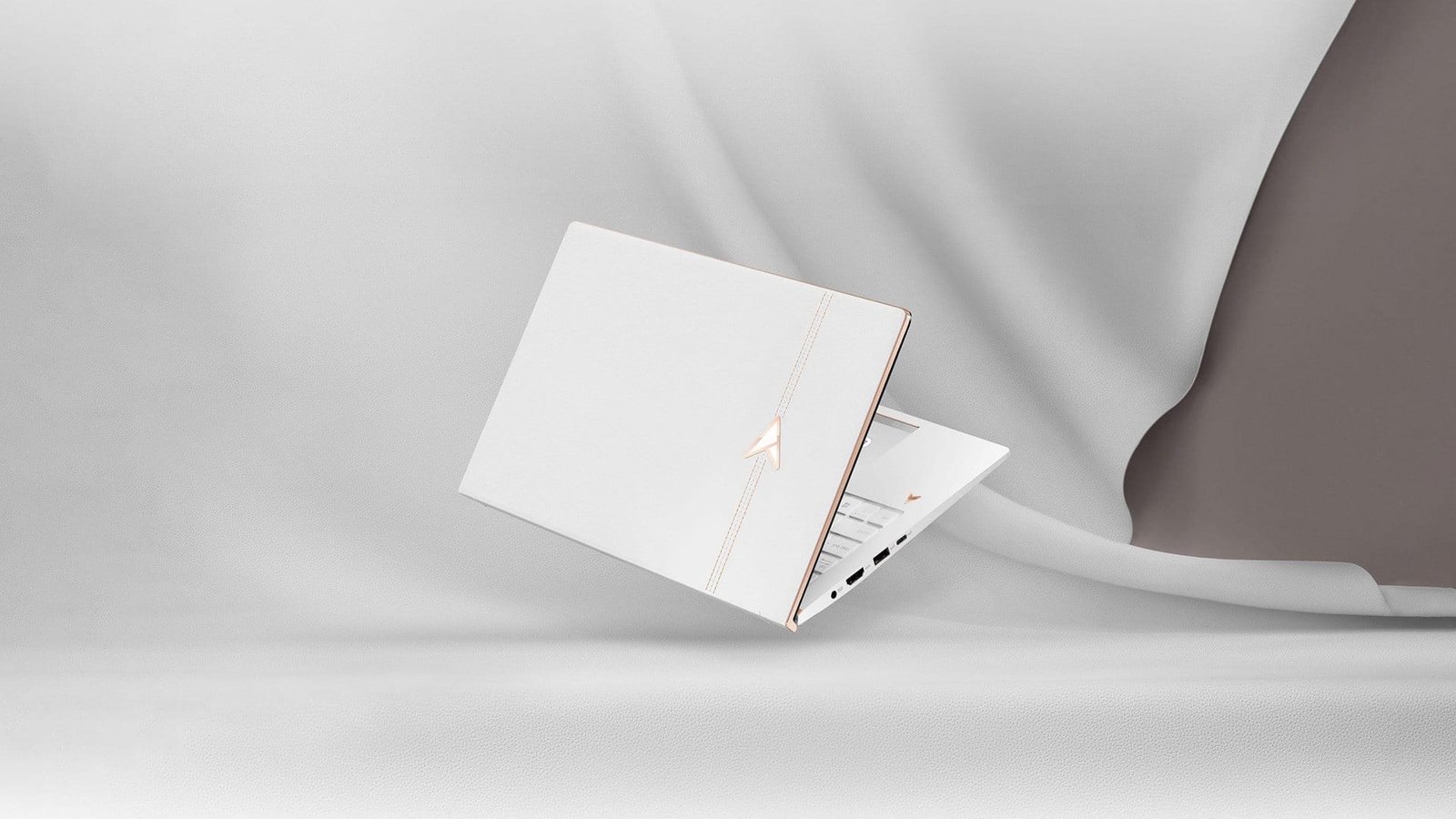 Computex: ASUS comemora 30 anos com Zenbook e Zenfone 6 especiais