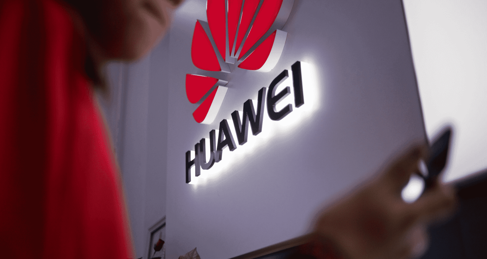 Huawei Logo