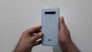 LG K61 - Traseira