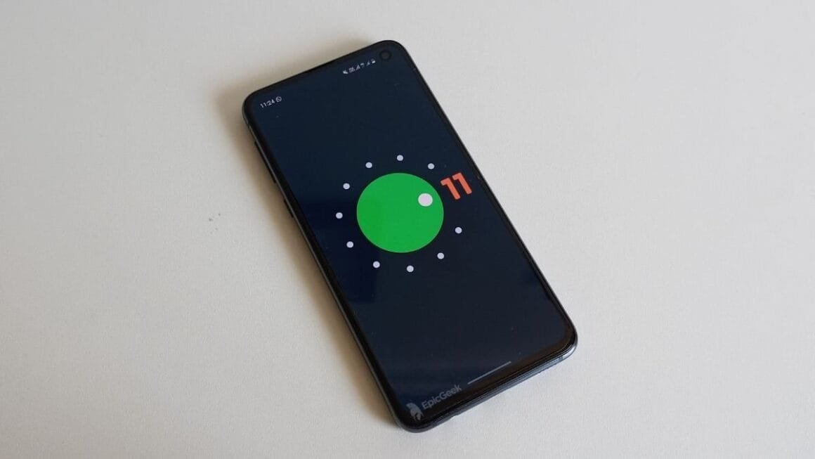 Samsung-Galaxy-S10e-Android-11-One-UI-3.0