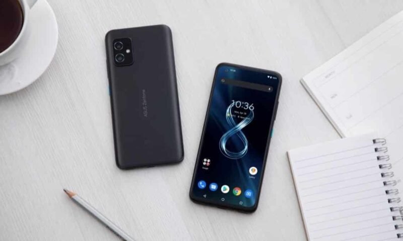ASUS Zenfone 8