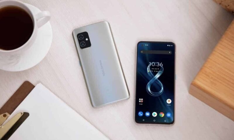 ASUS Zenfone 8