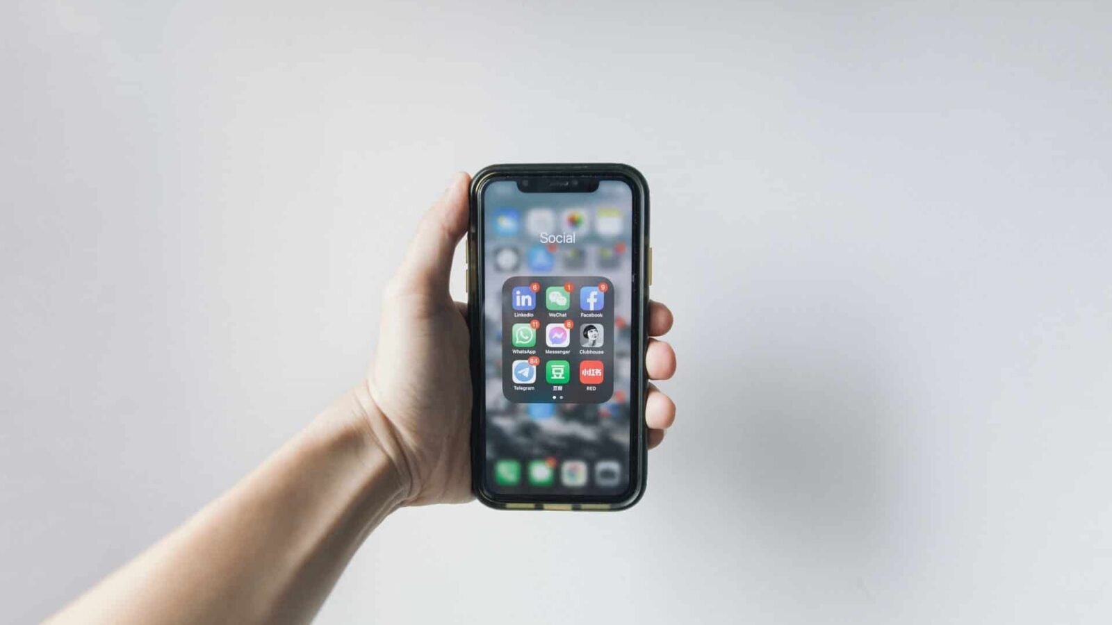 pexels-zx-teoh-8143737 telegram redes sociais iOS