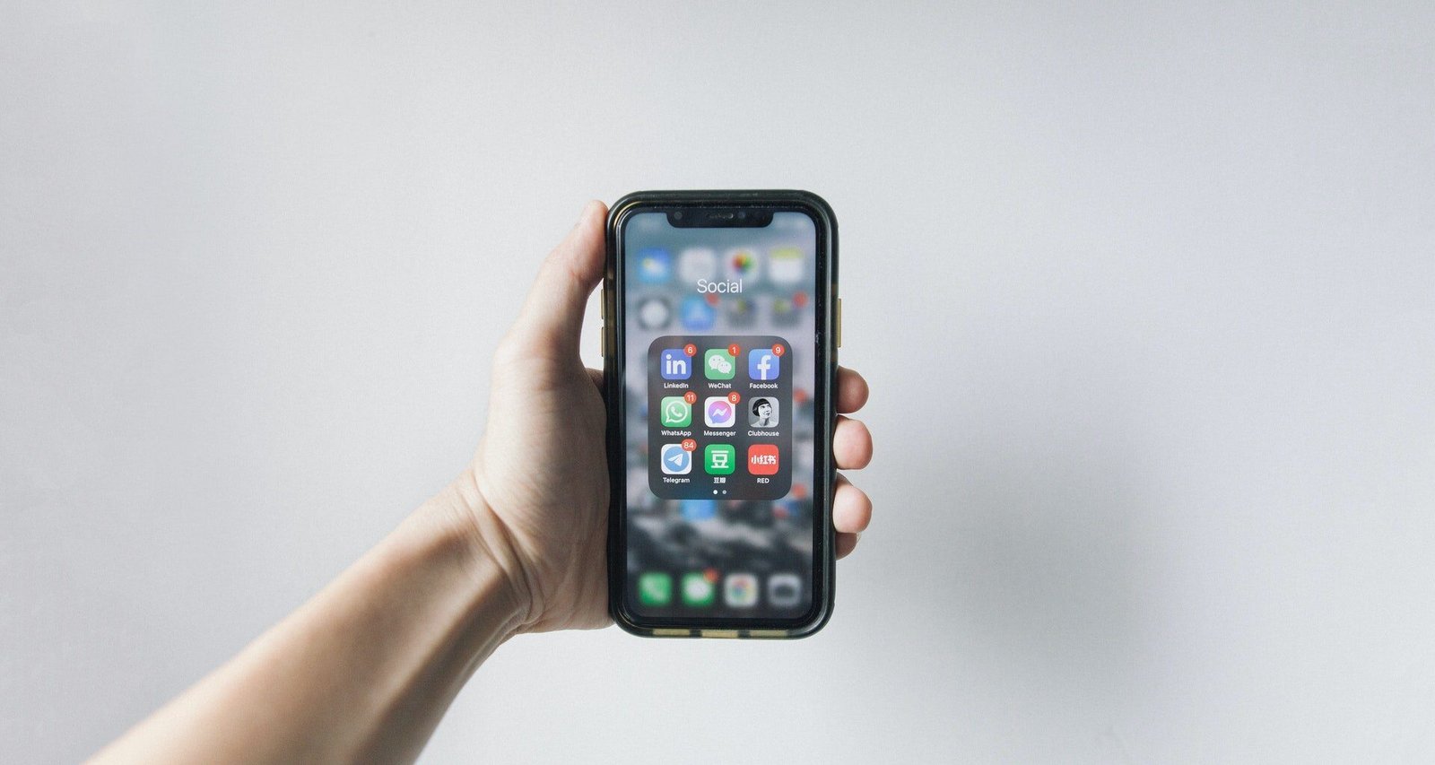 pexels-zx-teoh-8143737 telegram redes sociais iOS