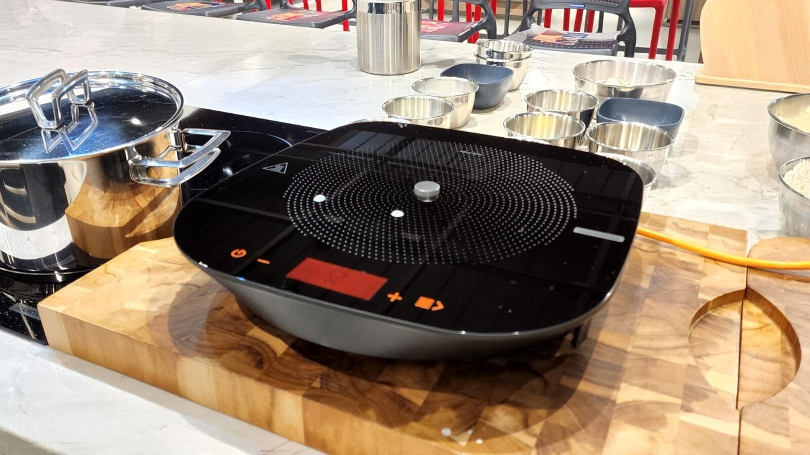 Tramontina Guru cooktop