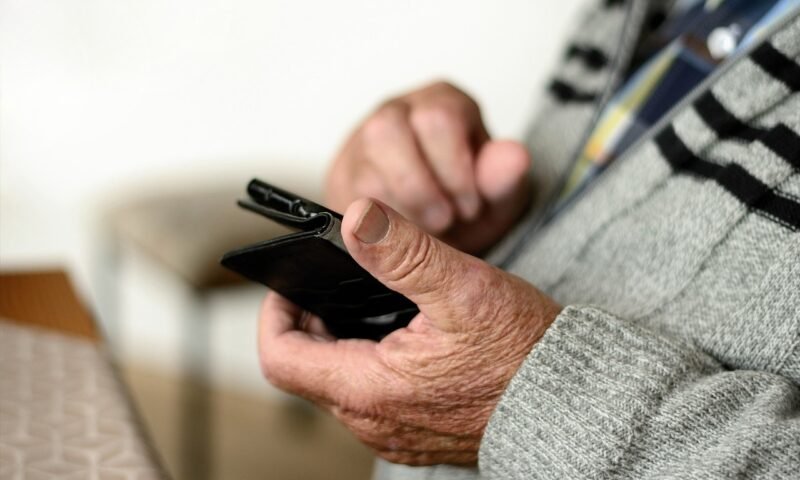 Presença de idosos na internet cresce a cada ano