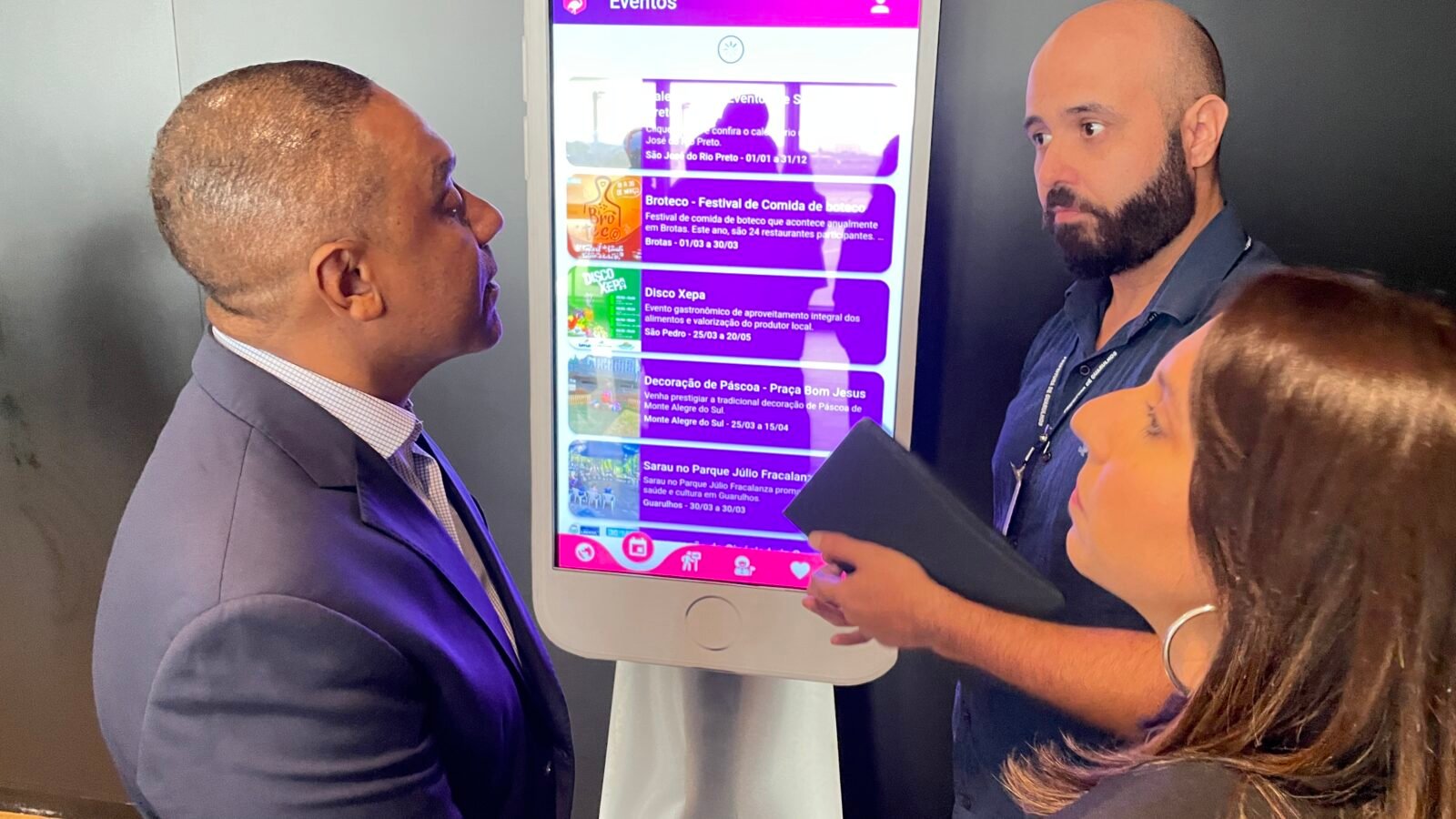 Guarulhos lança guia turístico digital gratuito no aeroporto
