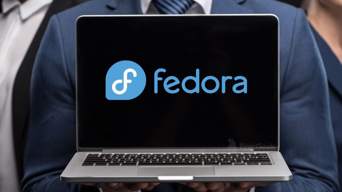 Fedora Linux PC Notebook