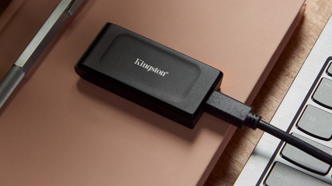SSD Externo Kingston XS1000
