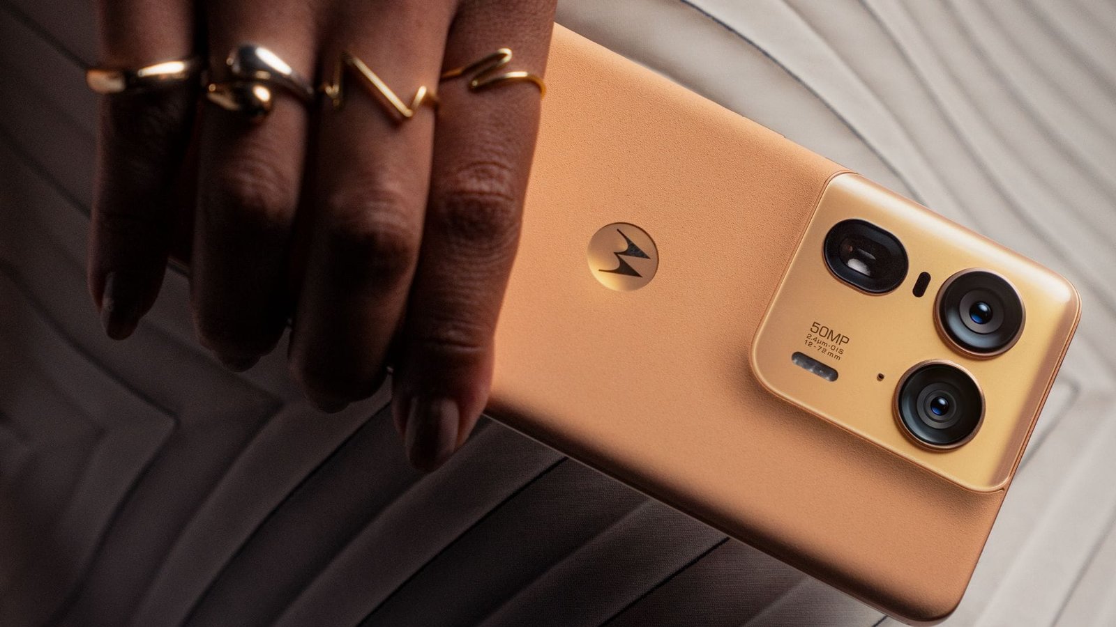 motorola-anuncia-edge-50-ultra-no-brasil-com-snapdragon-8s-gen-3
