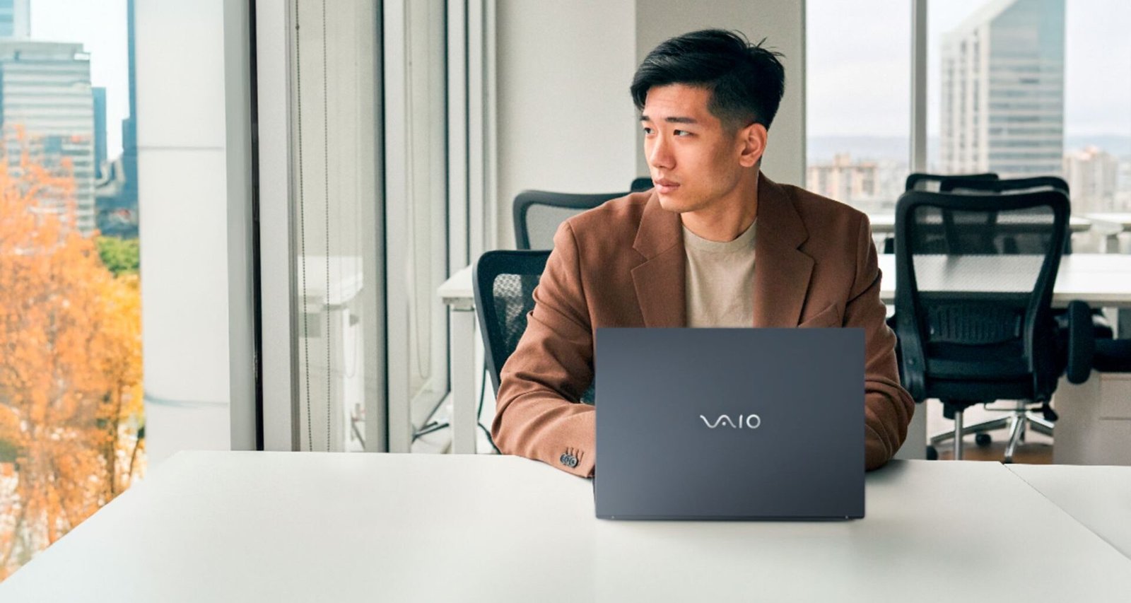 VAIO FE16