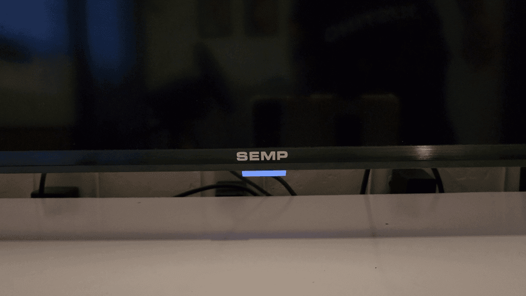 SEMP ROKU R6610 - Design LED power