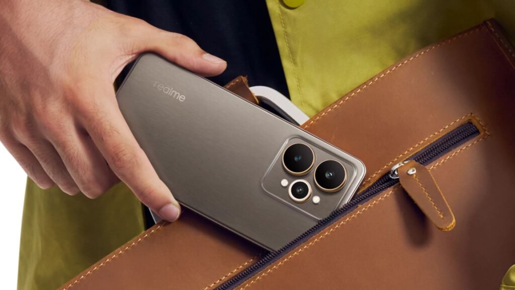 realme 15 5G Titânio Suit