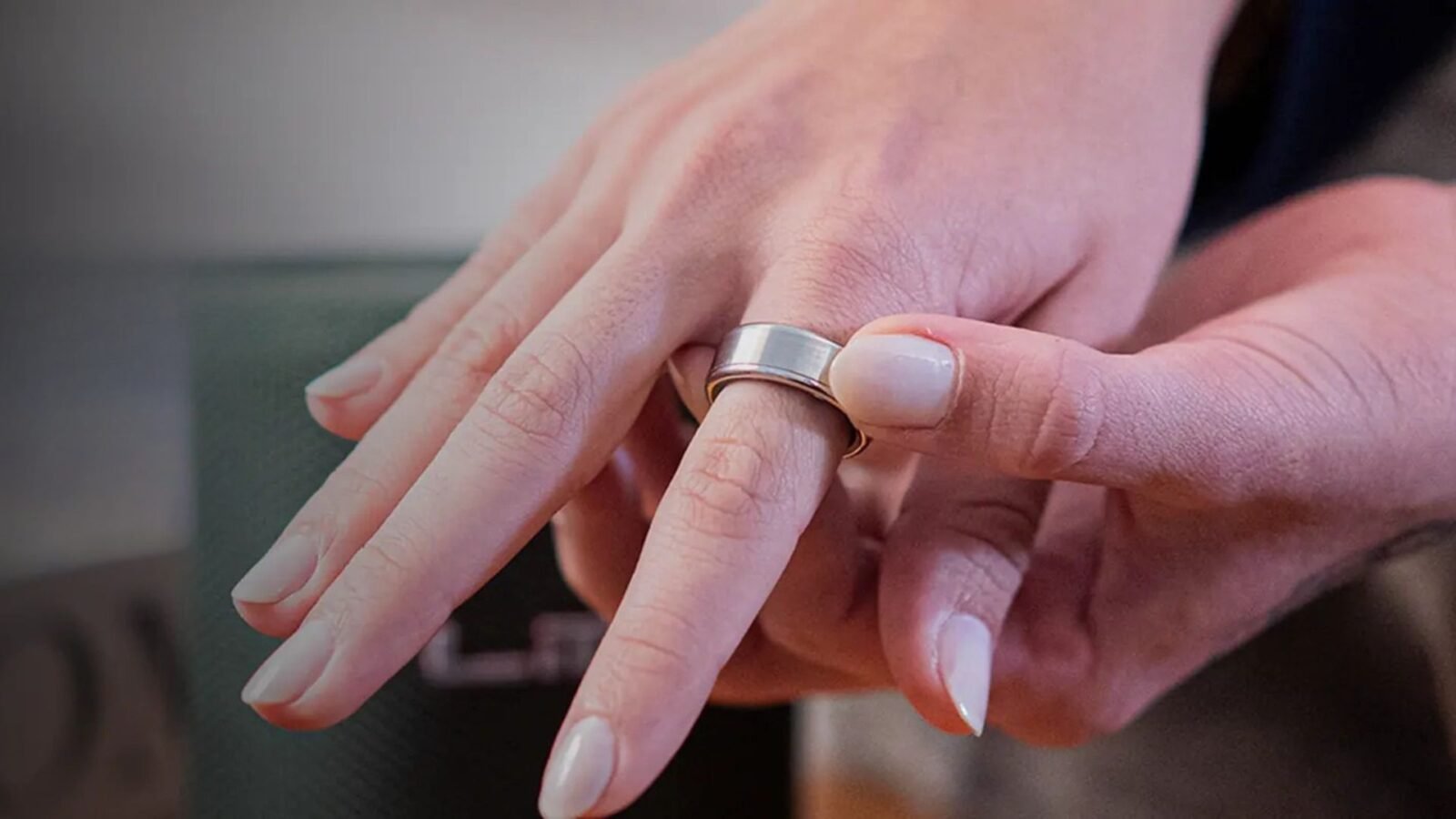 Lity Connect Ring