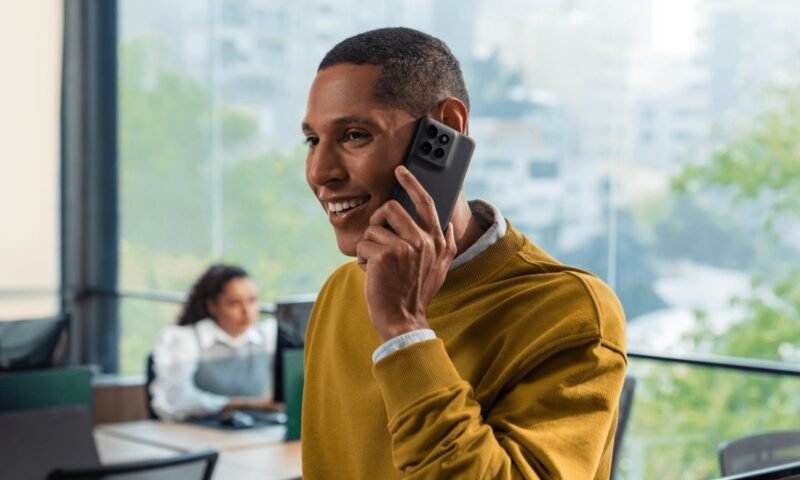 Motorola anuncia parceria com GrapheneOS para futuros smartphones focados em segurança